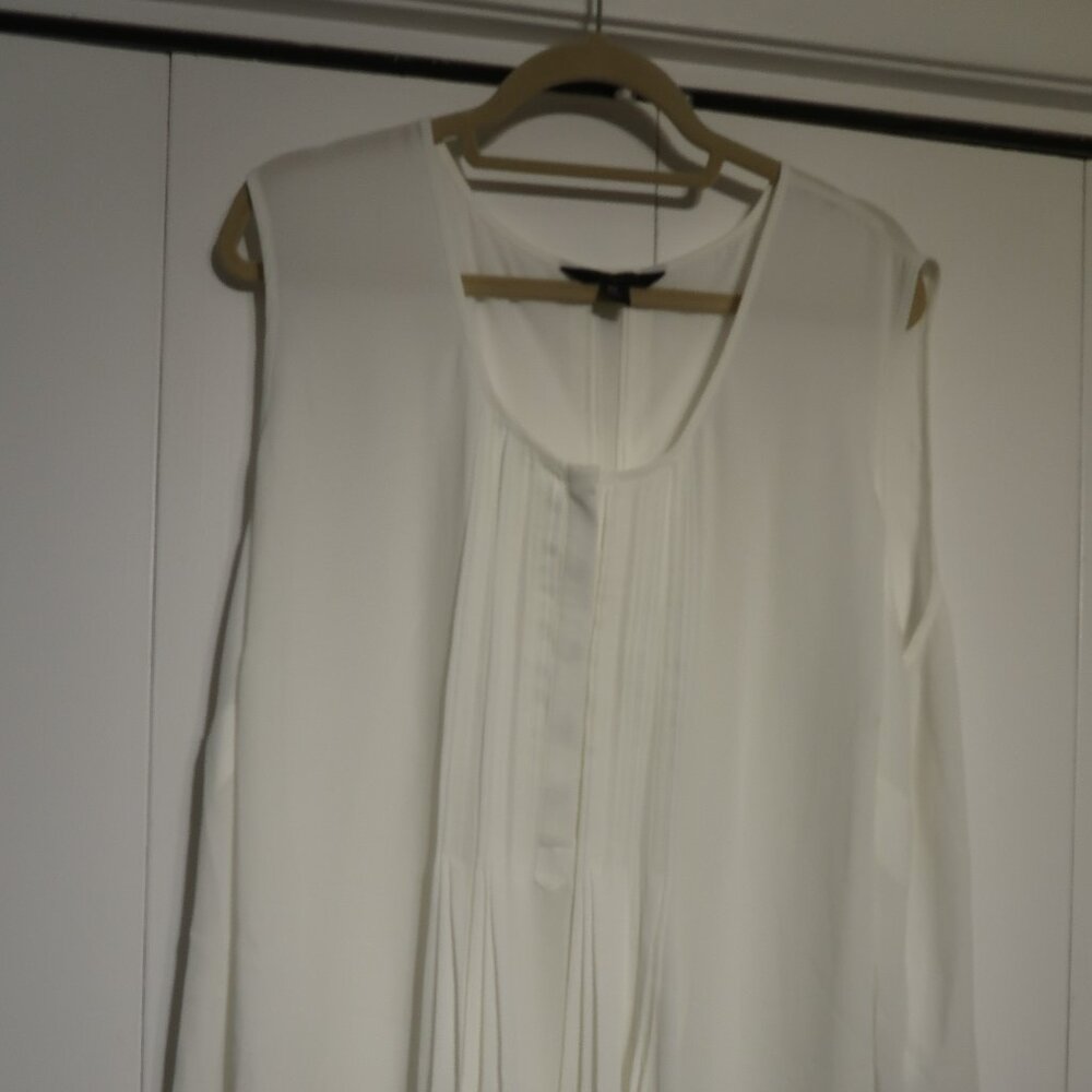 Investments Sleeveless White Shirt